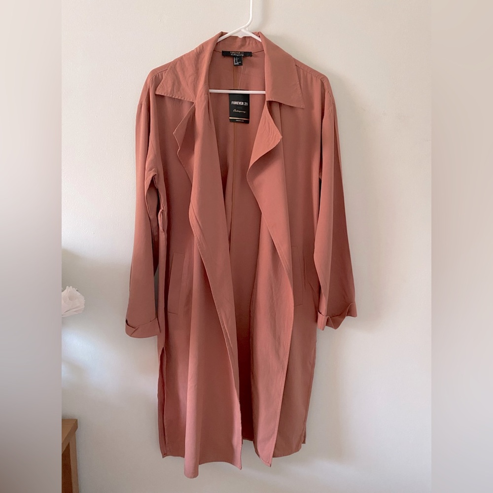 It's a trench jacket from Forever 21.